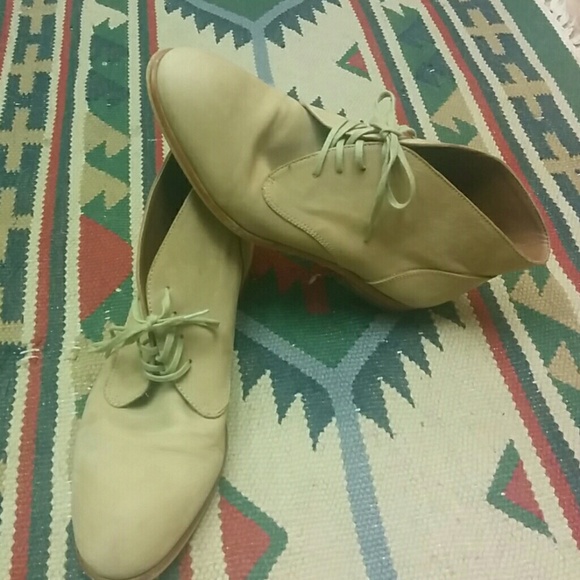 Matiko booties - Picture 3 of 5